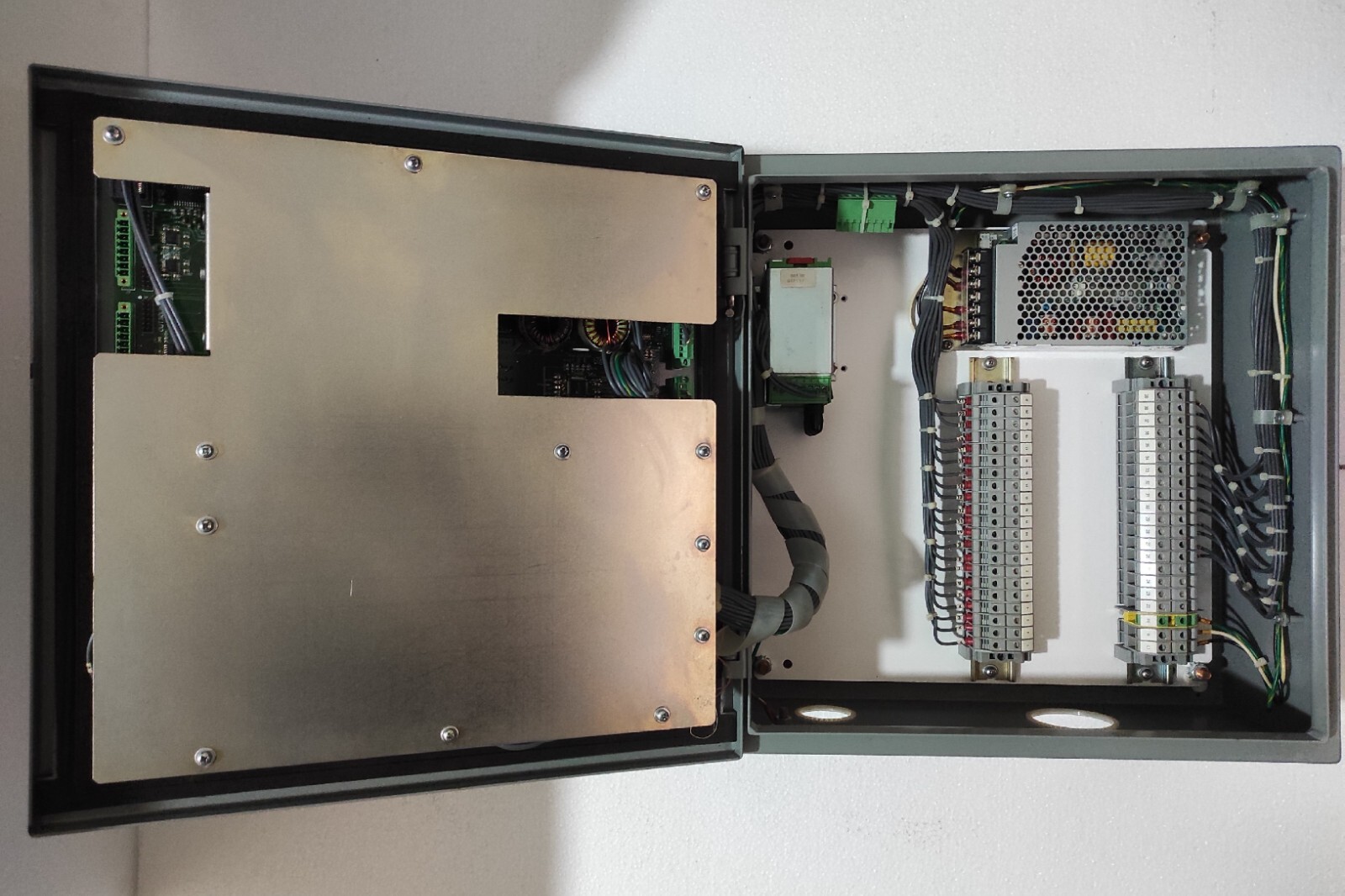 admin/uploads/uploads/Lumasense ThermAsset2 Fiber Optic Winding Temperature Controller._6.webp